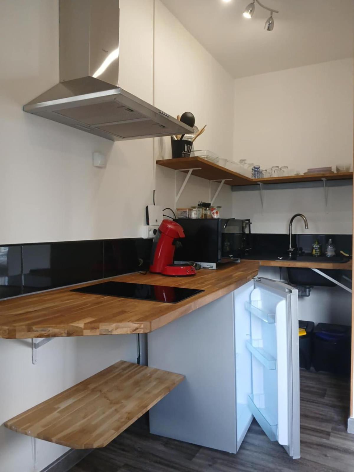 Appartement T2 Meuble - Entree Independante La Boissière-des-Landes Zewnętrze zdjęcie